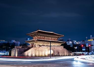 Night view of Sungnyemun Gate, Seoul