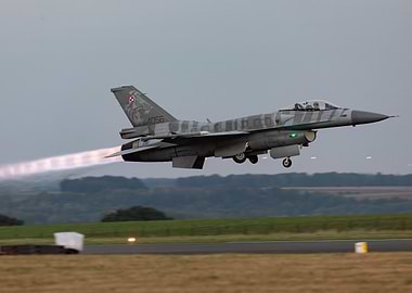 Polish F-16 Fighting Falcon Takeoff
