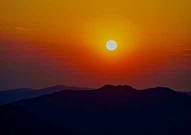 Sunrise over Rocky Mountain National Park