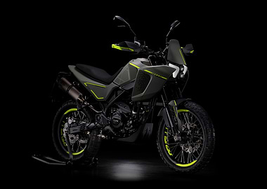 Benelli BKLX 250 Studio Shot