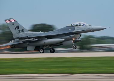 F-16 Fighting Falcon Takeoff