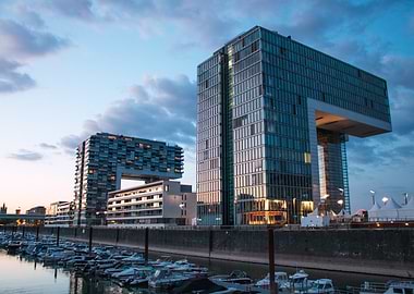 Cologne's Kranhäuser at Dusk