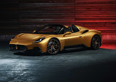 Golden Maserati MC20 Cielo