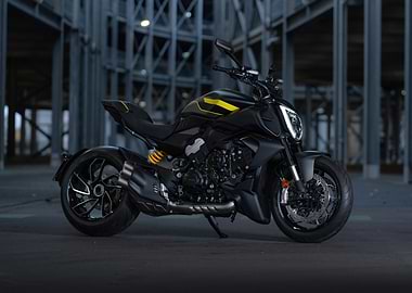 Black and Yellow ducati diavel v4