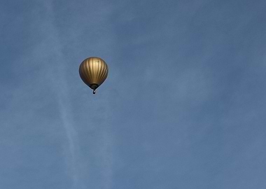 Hot air balloon in blue sky
