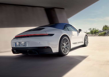 Porsche 911 Targa: Concrete Elegance