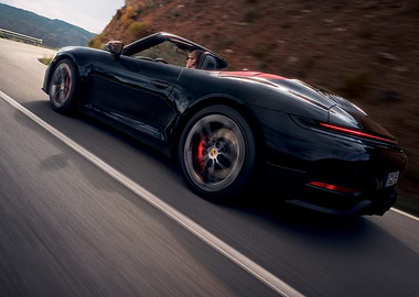Dynamic Drive: Porsche 911 Convertible