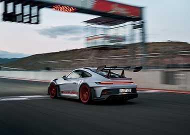 Porsche GT3 RS: Track Performance