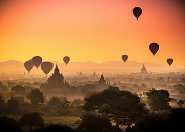 Bagan Sunrise with Hot Air Balloons