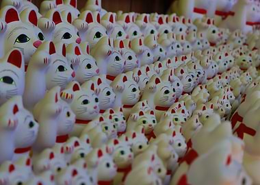 Maneki Neko Lucky Cat Figurines