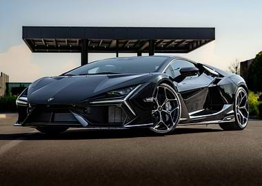Lamborghini Revuelto