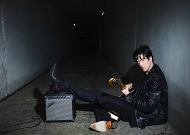 The Faceless Musician at Midnight