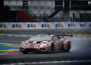 Lamborghini Race Car on Wet Track