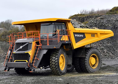 Volvo R100E Dump Truck