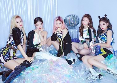 ITZY Group Photo