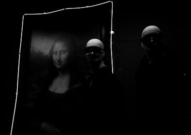 Protect Mona Lisa at any cost