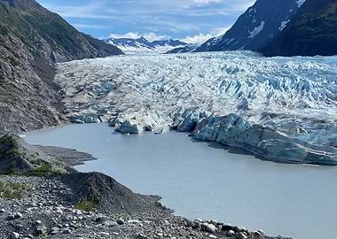 Spencer Glacier and Lake Landscape