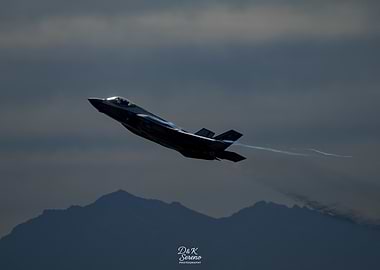 F-35 Lightning II Unrestricted Climb