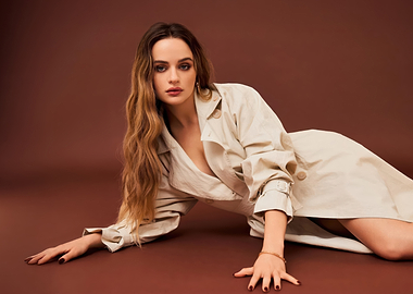 Joey King in Trench Coat