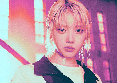 Jiwoo NMIXX “Fe3O4: STICK OUT”