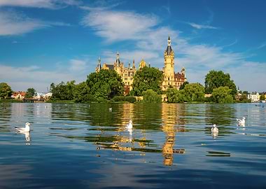Schwerin Castle reflected in the water