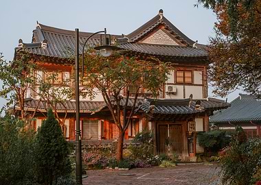Traditional Korean House with Garden
