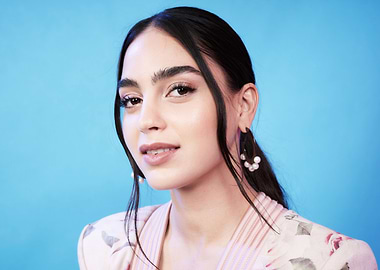 melissa barrera with Pearl Earrings