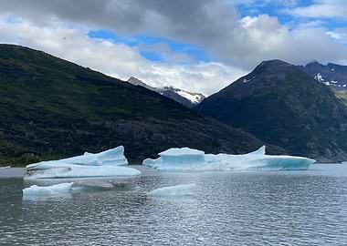 Icebergs in a Glacial Alaska Lake