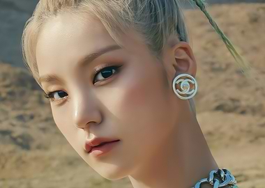 Close-up of a yeji itzy with blonde hair