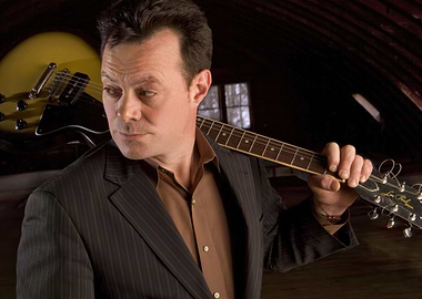 james hunter with Guitar