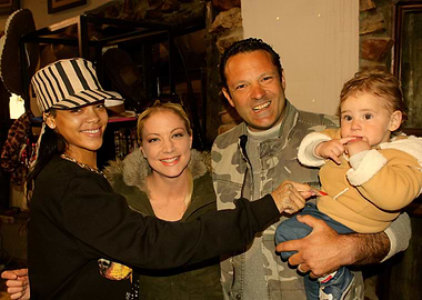 Celebrities with a child