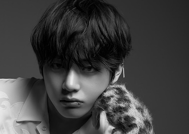 Black and White Portrait of a V