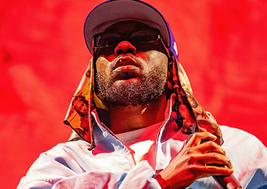 Rapper Performing on Stage kendrick lamar