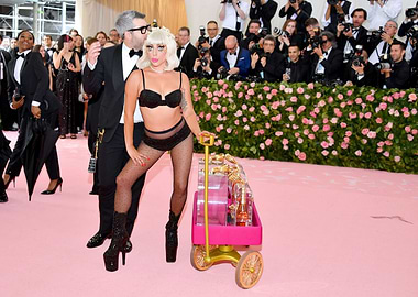 Lady Gaga's Met Gala Entrance
