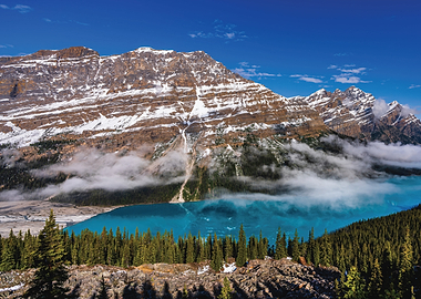 Majestic Mountain Lake Landscape