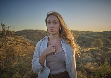 alycia debnam carey in desert landscape
