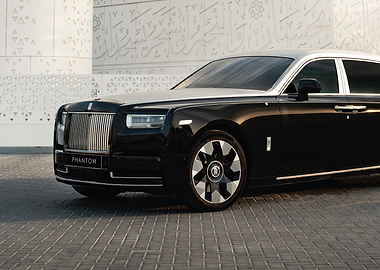 Rolls-Royce Phantom on Pavement