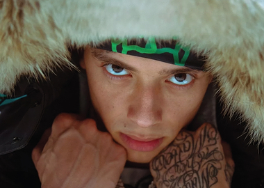 Close-up of a central cee in a fur-lined hood