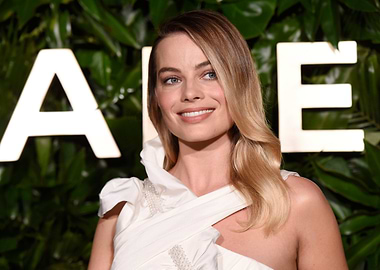 Margot Robbie in White Dress