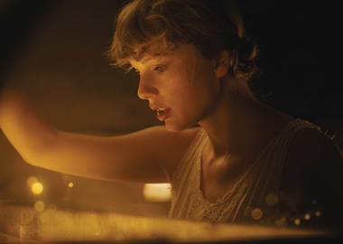 Taylor Swift in 'All Too Well'