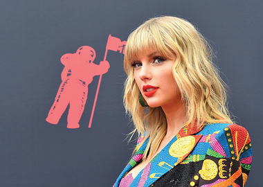 Taylor Swift at MTV VMAs