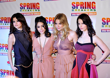 Spring Breakers Cast Posing