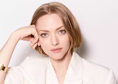 Amanda Seyfried Portrait