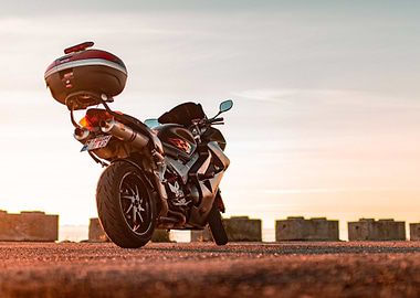 Honda VFR800 at Sunset