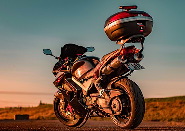 Honda VFR800 at Sunset