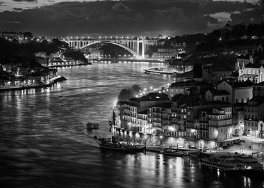 Porto In Black And White