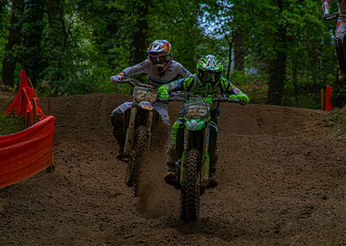 Liam Everts #26 & Kay Karssemakers #33 riding their 250cc machines