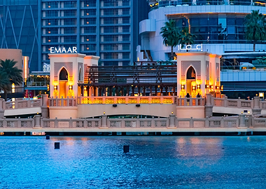Bridge at Dubai Fountain, Dubai Mall