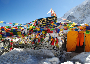 Larke Pass Summit Marker in Nepal