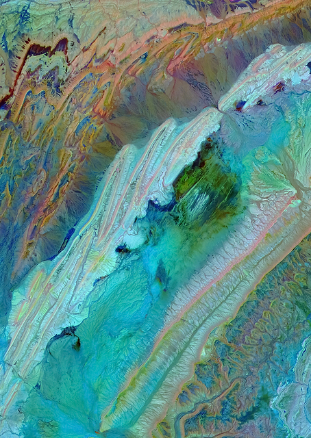 Morocco Mountains / PLATINA
